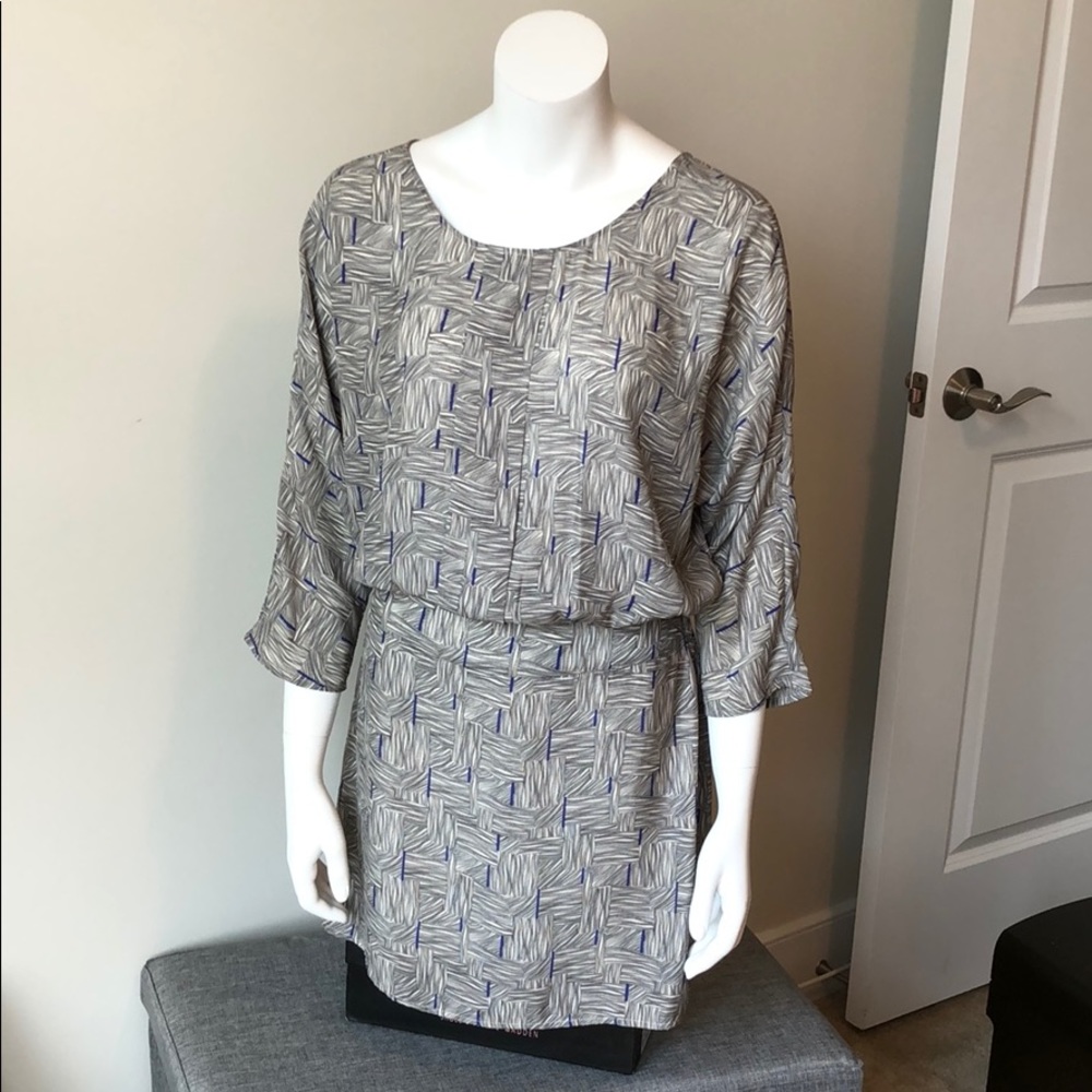 Geometric print dress